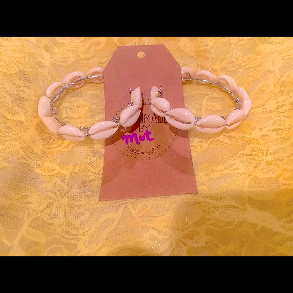Cowrie shell hoop earrings